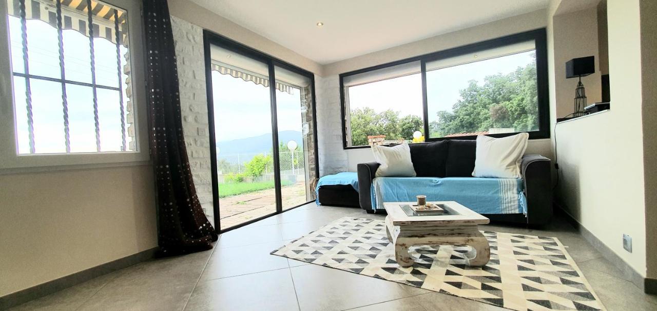 Villa Calme Et Detente Montbolo Bagian luar foto
