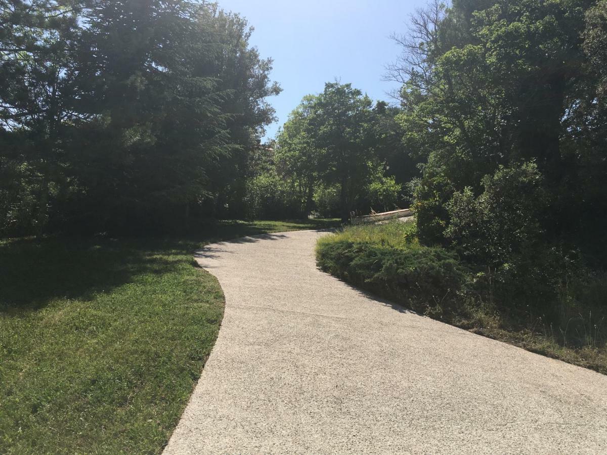 Villa Calme Et Detente Montbolo Bagian luar foto